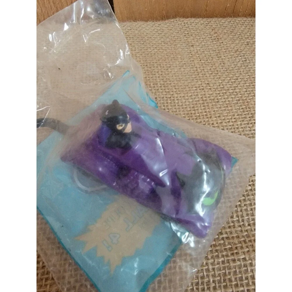 DC Comics McDonalds Toy Batman Returns 1991 Happy Meal Catwoman Cat Coupe Sealed